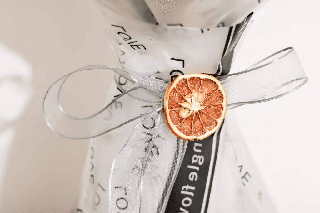 A Minimalist Bouquet Depicting Elegant And Quiet Luxury